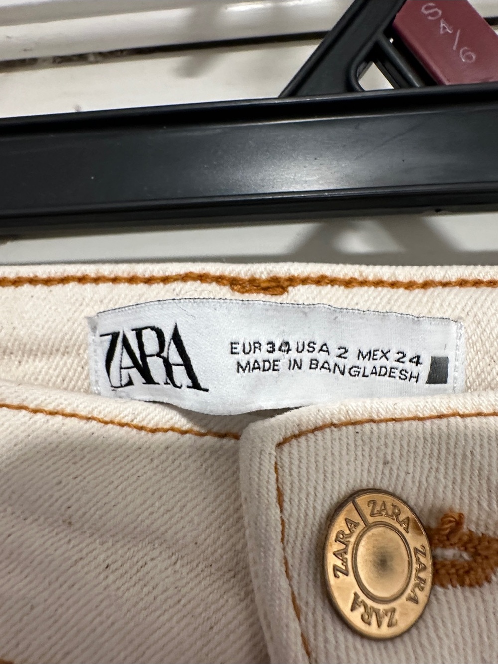 Zara Cream Wide-Leg Jeans - Picture 3 of 7